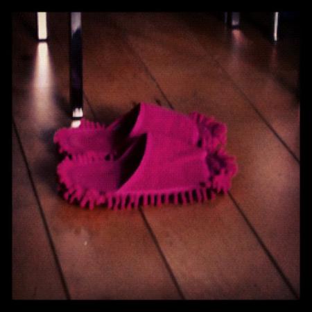 Moppingshoes. They work!
