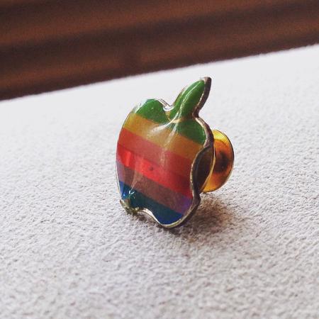 Rainbow Apple pin #day62 #rainbow #apple