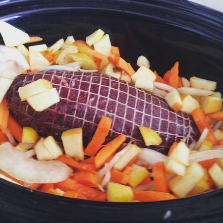 Beef roulade with onion, carrot and apple. All for meeeeeeeee! #day33 #food #slowcookersunday
